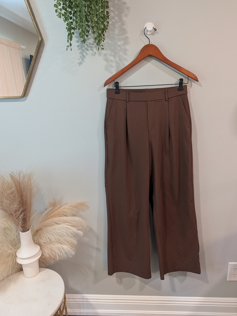 NEW HALARA Brown Wide-Leg Trousers Sz M
